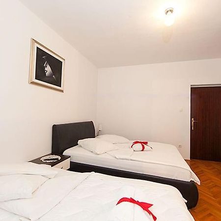 Apartmani Saric Tucepi Exterior photo