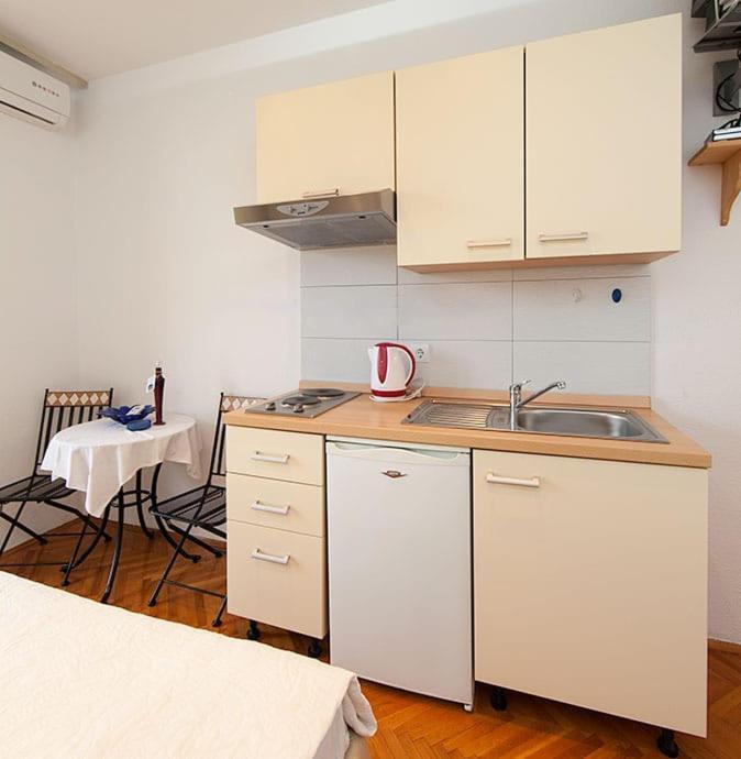 Apartmani Saric Tucepi Exterior photo